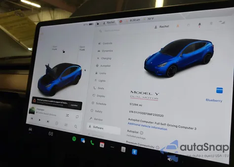 2021 Tesla Model Y Performance Dual Motor All-Wheel Drive z USA, uszkodzony, nr VIN 5YJYGDEF9MF230520